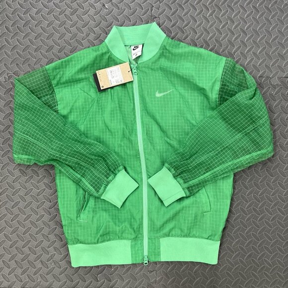 Nike Jacket Sz XS Womens Spring Green Sportswear Essentials Woven Varsity - Picture 1 of 16